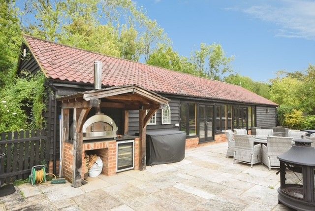 Property photo 1 of 12 11