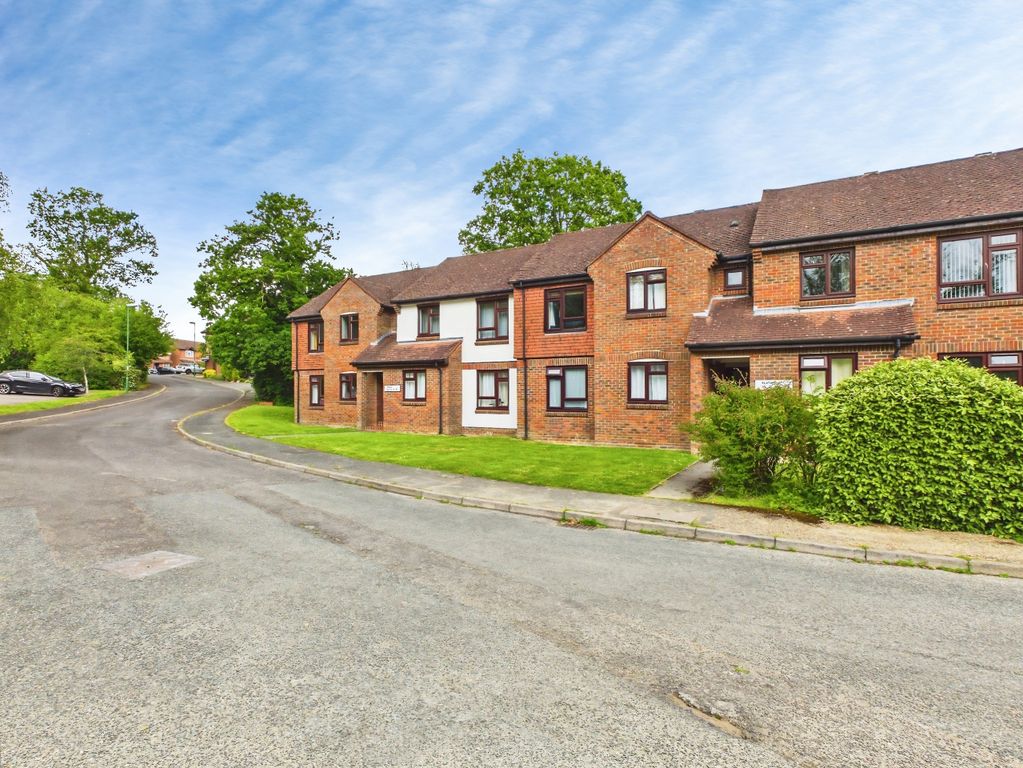 Property photo 1 of 8 28545B1d-Cam04018G0-Pr0520-Still001