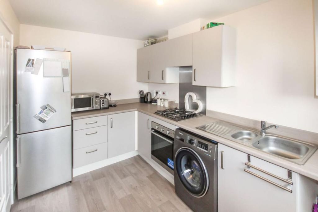 Property photo 3 of 9