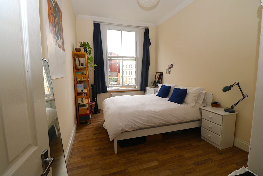 Property photo 2 of 4