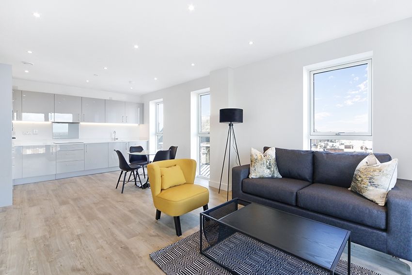 Property photo 3 of 11 _0Rd1005