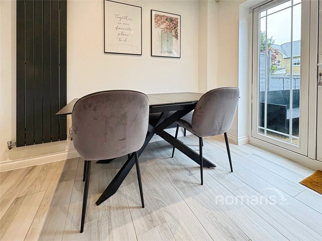 Property photo 3 of 16 Picture No. 03