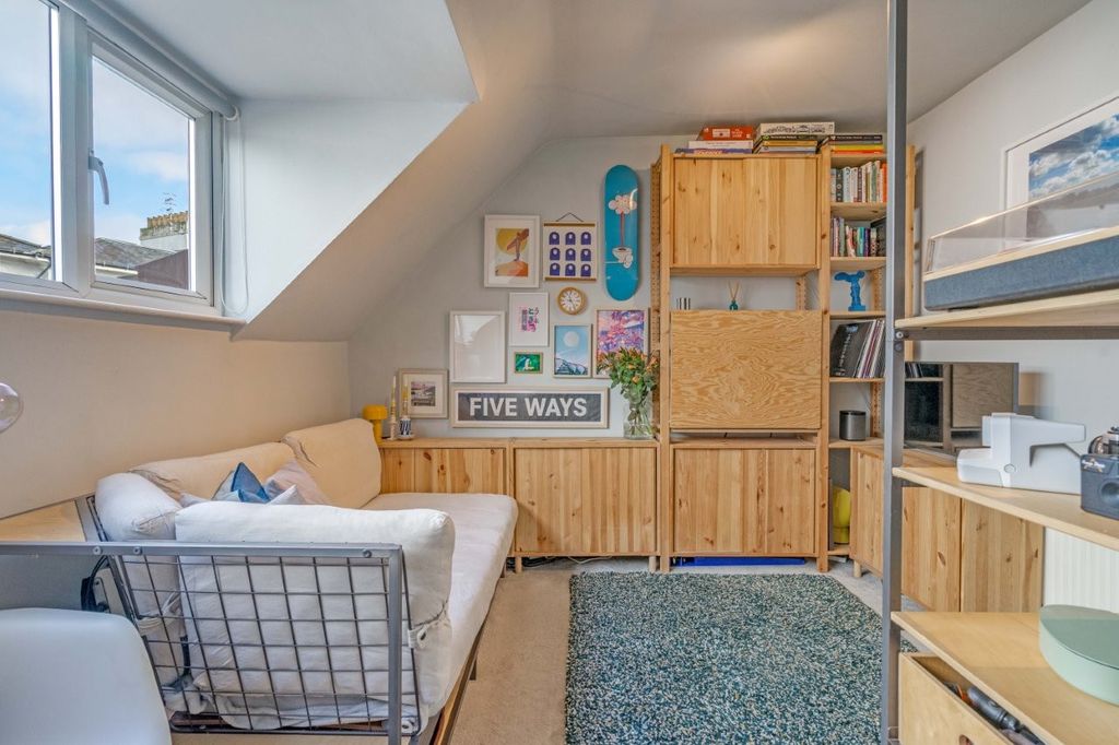 Property photo 3 of 8 Sitting Room