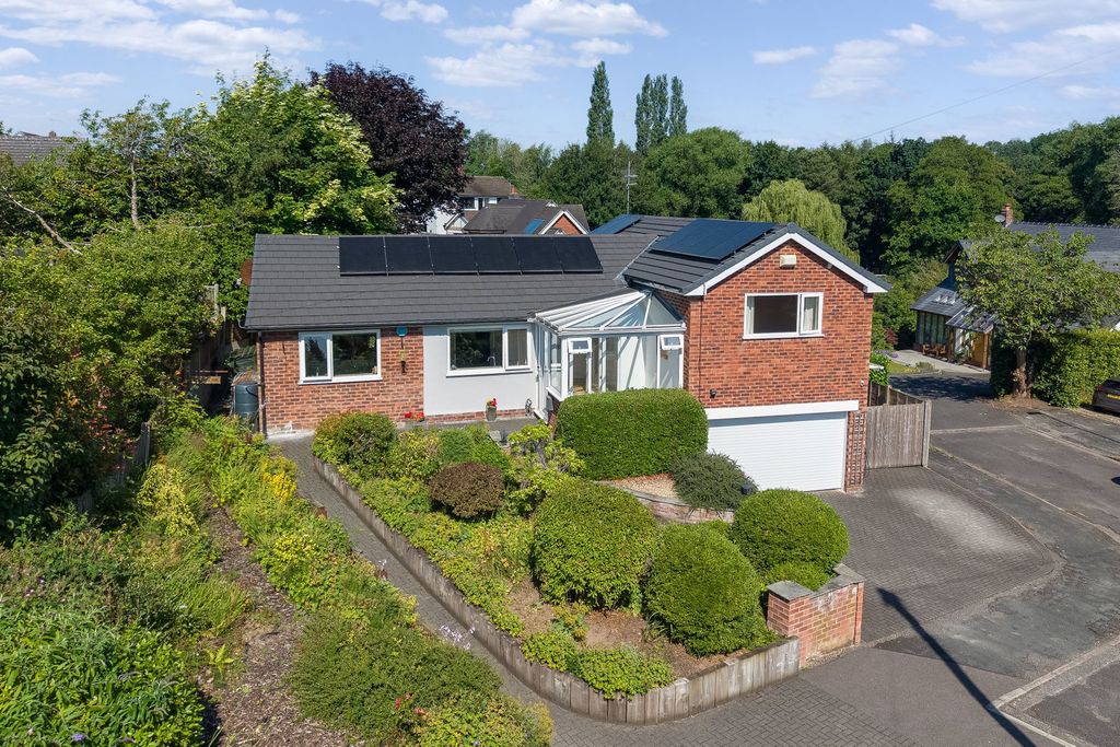 Property photo 2 of 30
