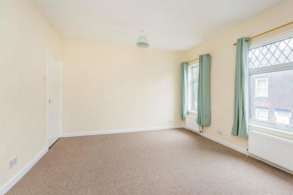 Property photo 3 of 7 30074_Han240293_Img_03_0000.Jpeg