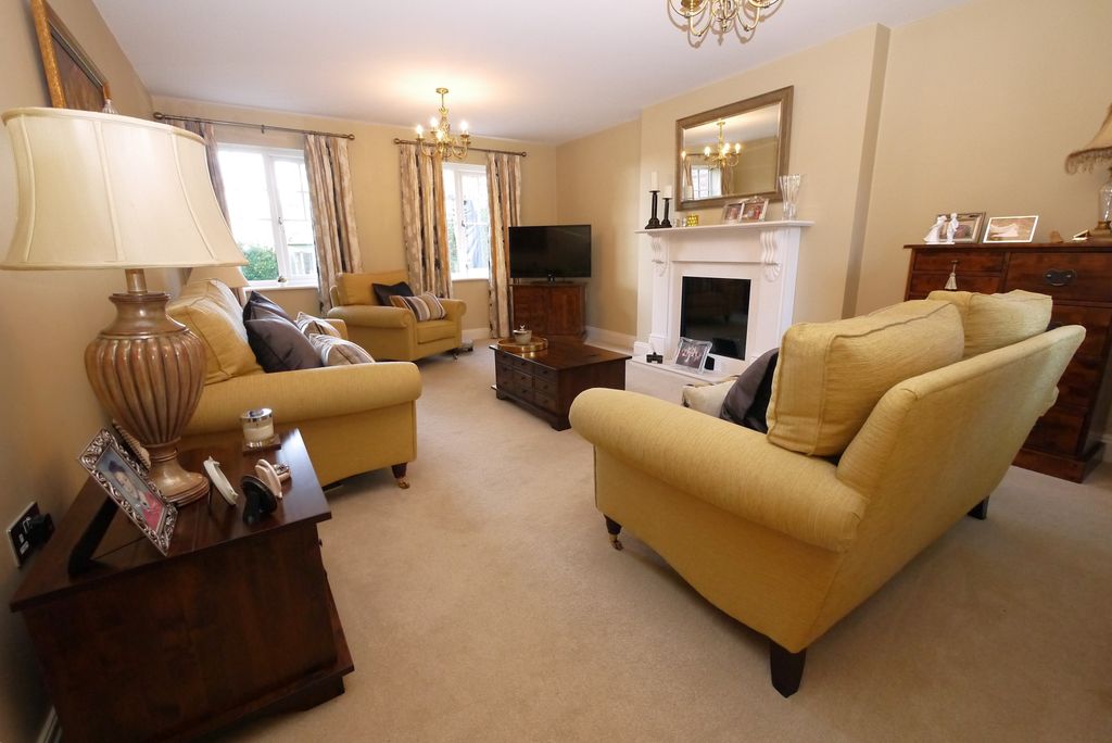 Additional image 8 of 4 bed detached house for saleBawtry Road, Bessacarr, Doncaster DN4