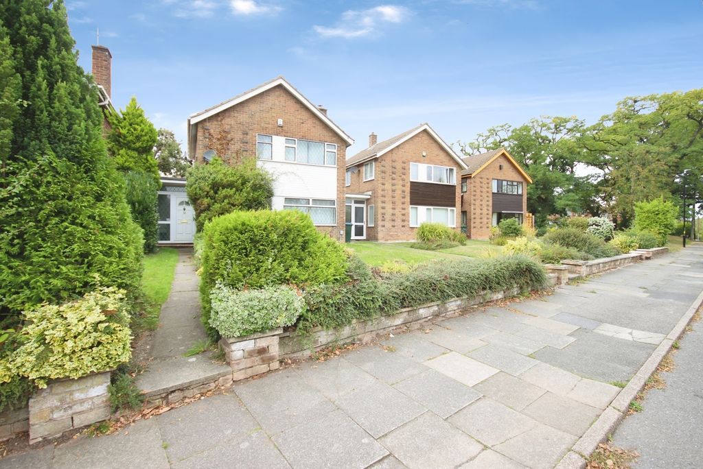 Property photo 1 of 17 Pbox-Img.Jpg