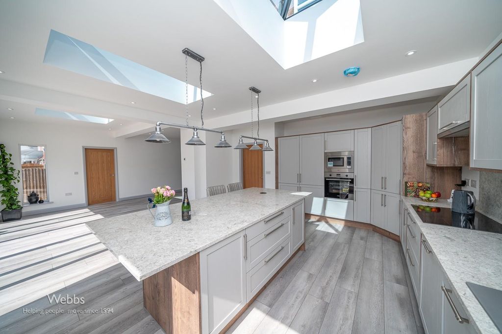 Property photo 3 of 34 © Webbs Estate Agents © (9 Of 61).Jpg
