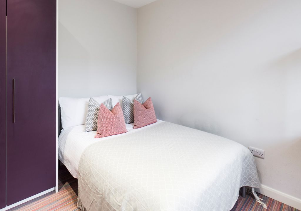 Property photo 2 of 7 Photo 1