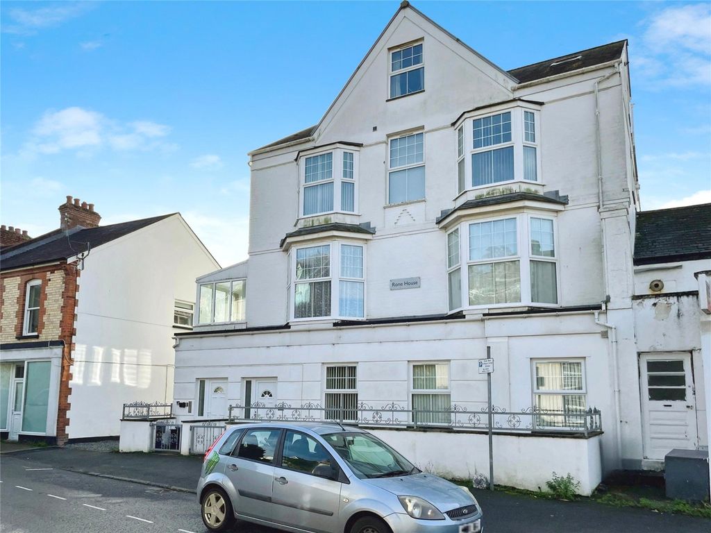 Property photo 1 of 14 Picture No. 08