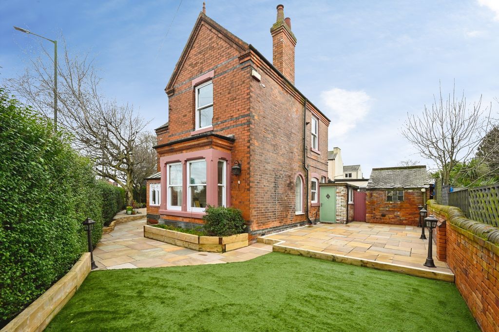 Property photo 1 of 24 Img_9479