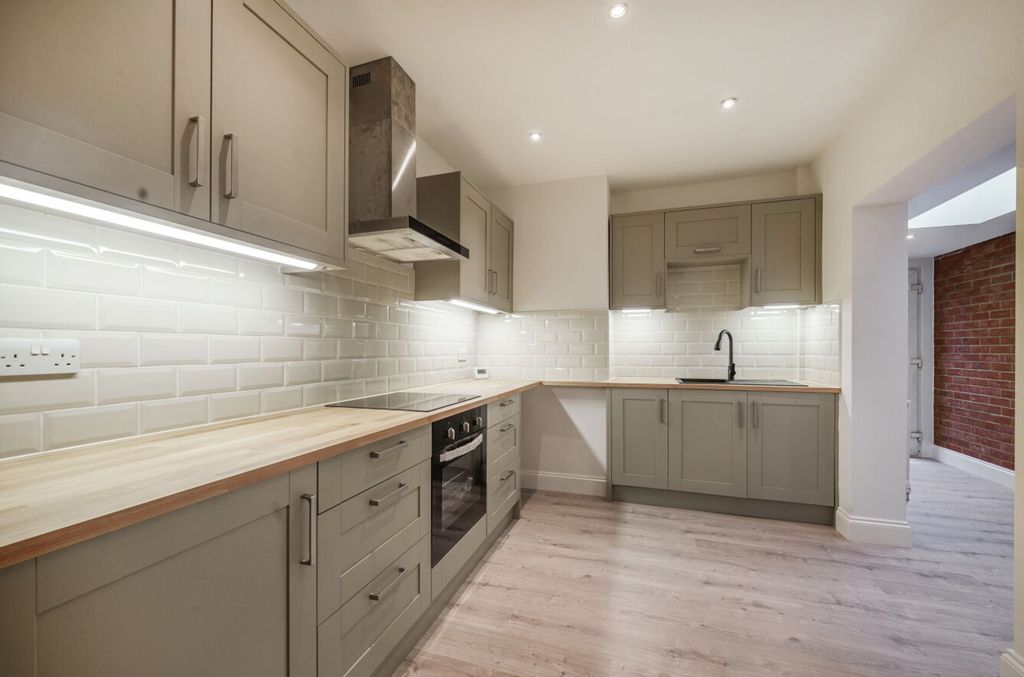 Property photo 1 of 12 Kitchen
