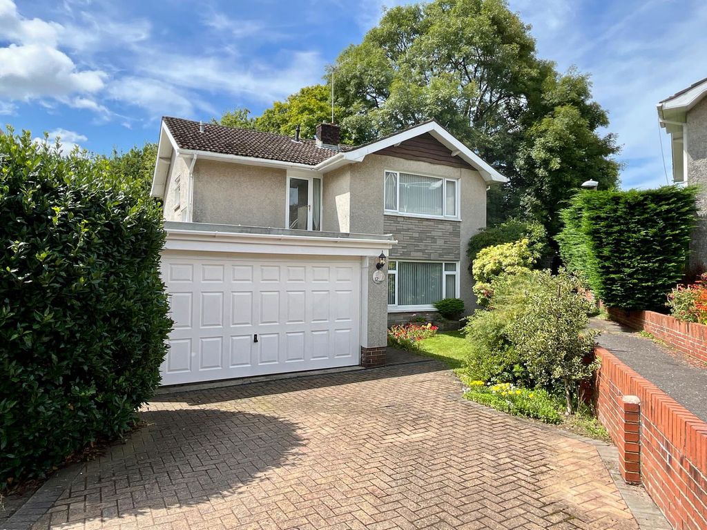 Property photo 1 of 29