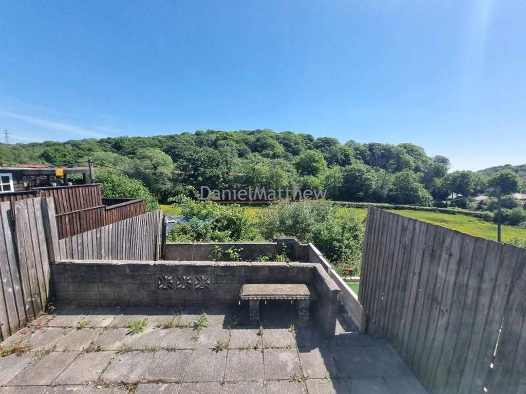 Property photo 2 of 19 Rear Garden