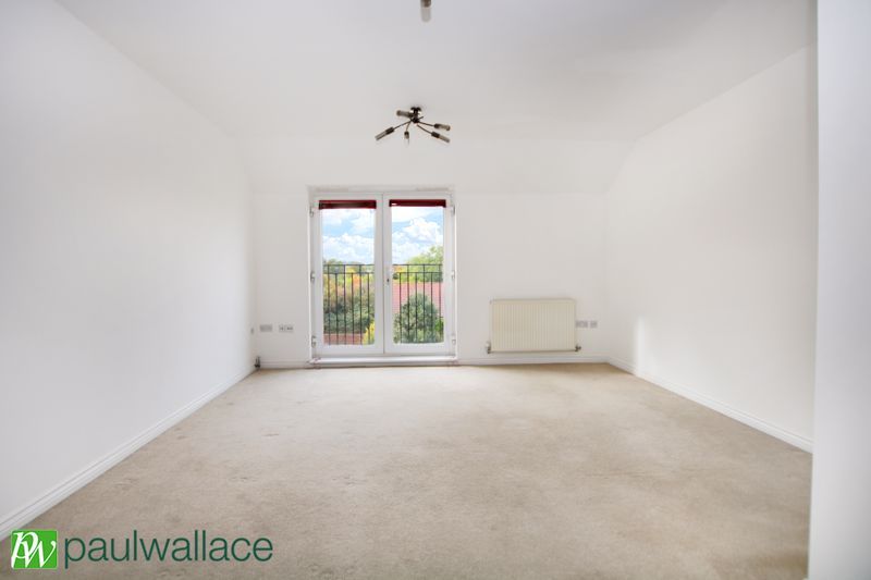 Property photo 2 of 13 Lounge