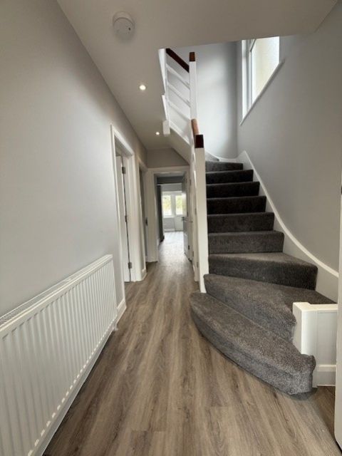 Property photo 2 of 17 17