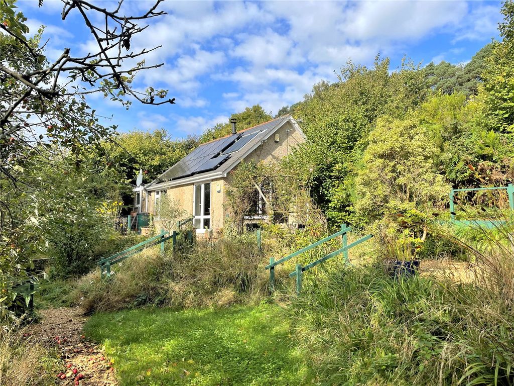 Property photo 2 of 20 Picture No. 25