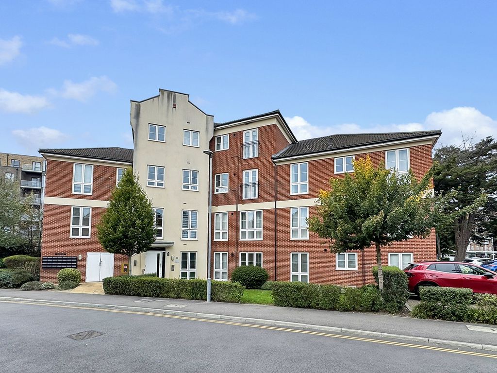 Property photo 1 of 14