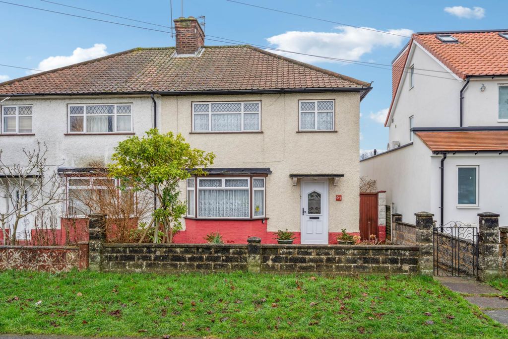 Property photo 1 of 16