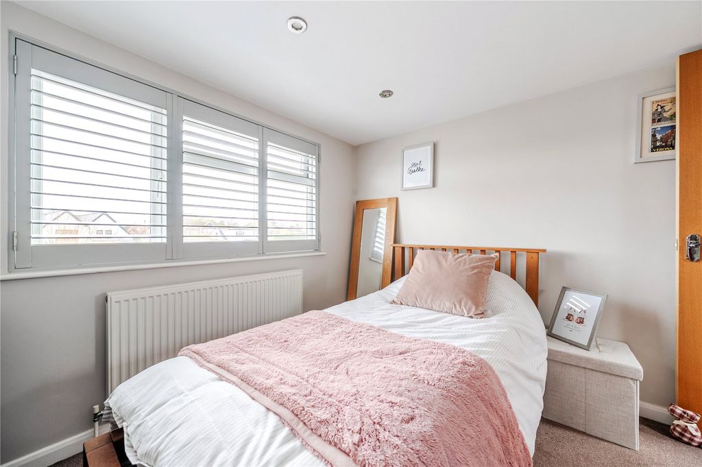 Additional image 16 of 5 bed semi-detached house for saleSpringfield Close, Westham, East Sussex BN24