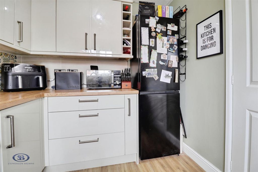 Property photo 3 of 14 8d300B01-Img_2852-Img_2854.Jpg