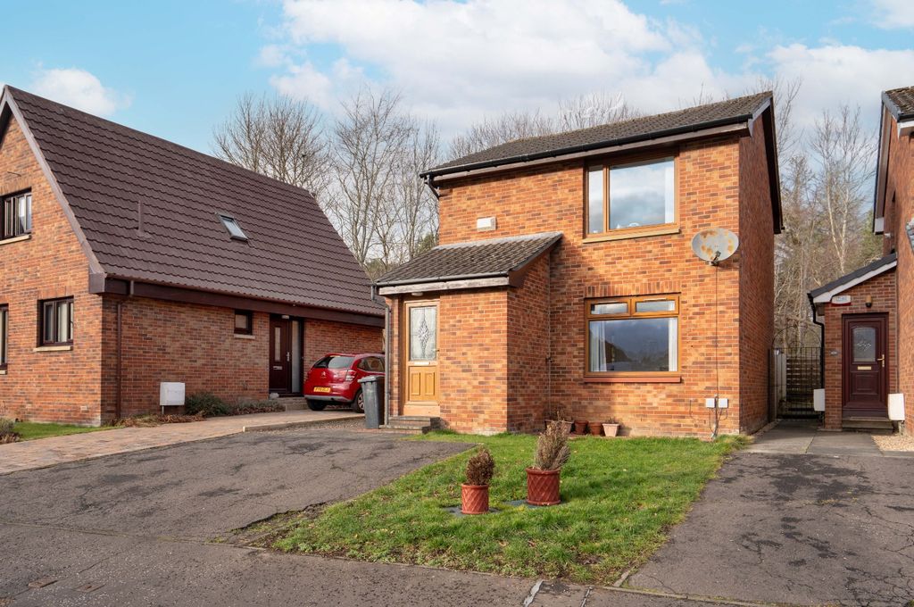 Property photo 1 of 16 4816012