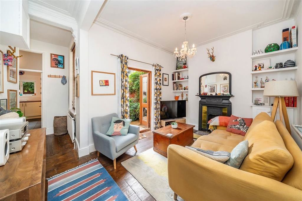 Property photo 1 of 7