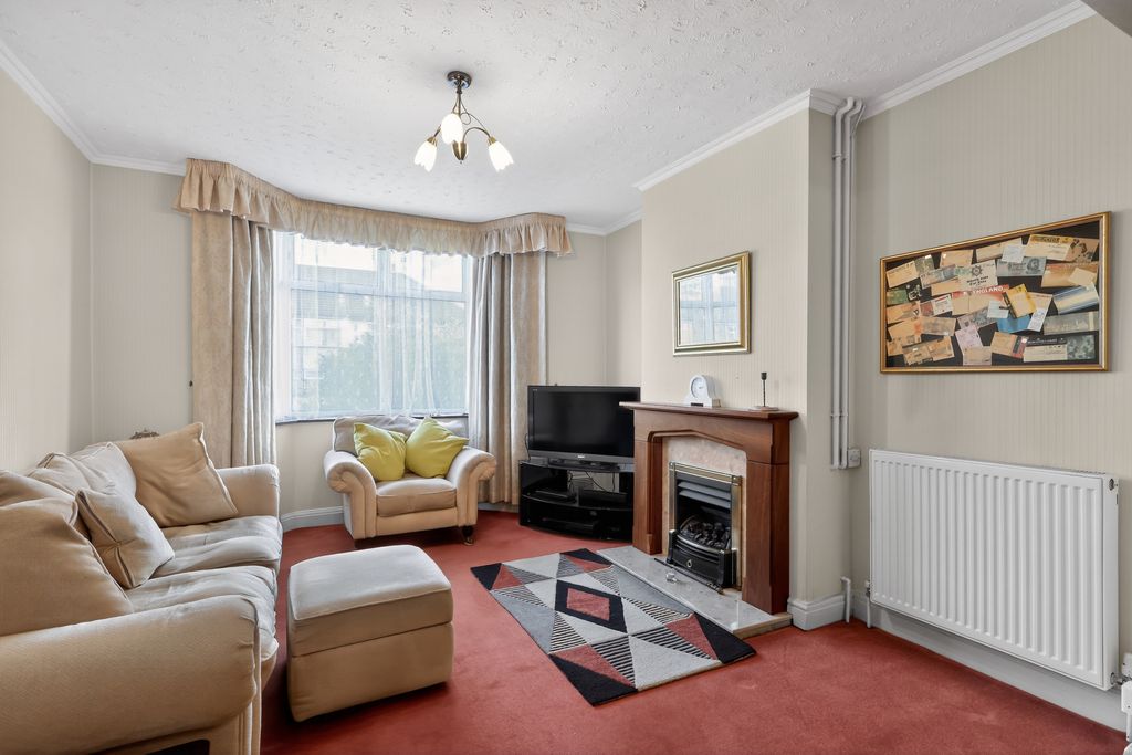 Property photo 3 of 25 Reception Room