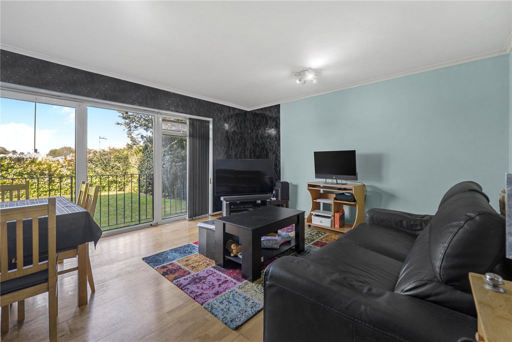 Property photo 3 of 18 Picture No. 03