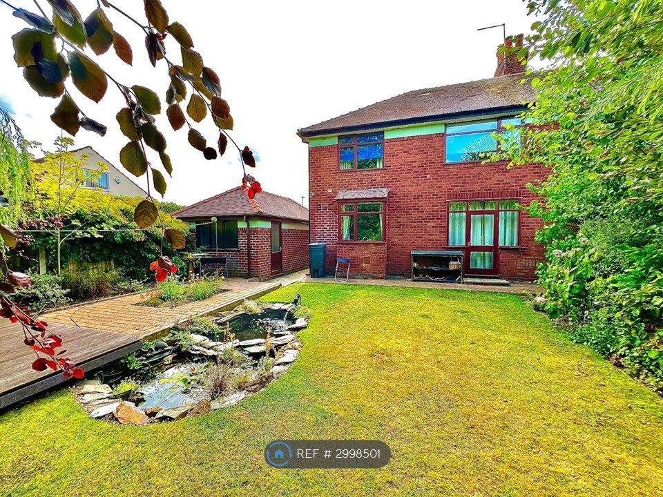 Property photo 2 of 20