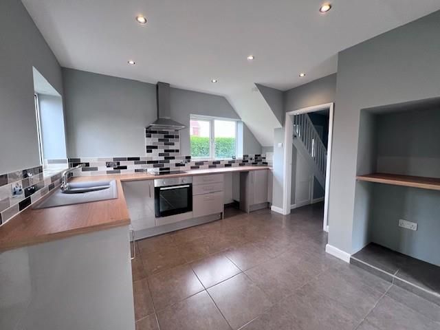 Property photo 2 of 14 Kitchen.Jpg