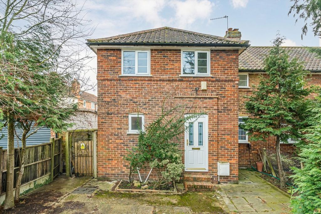 Property photo 1 of 6