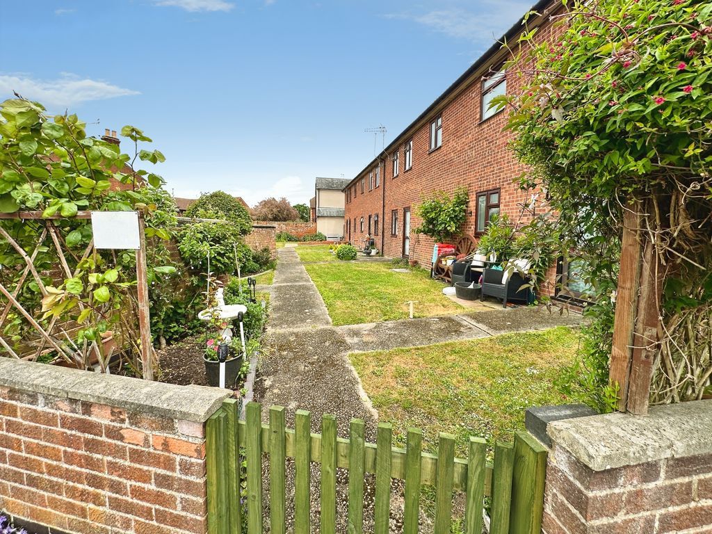 Property photo 3 of 10 Duke Street