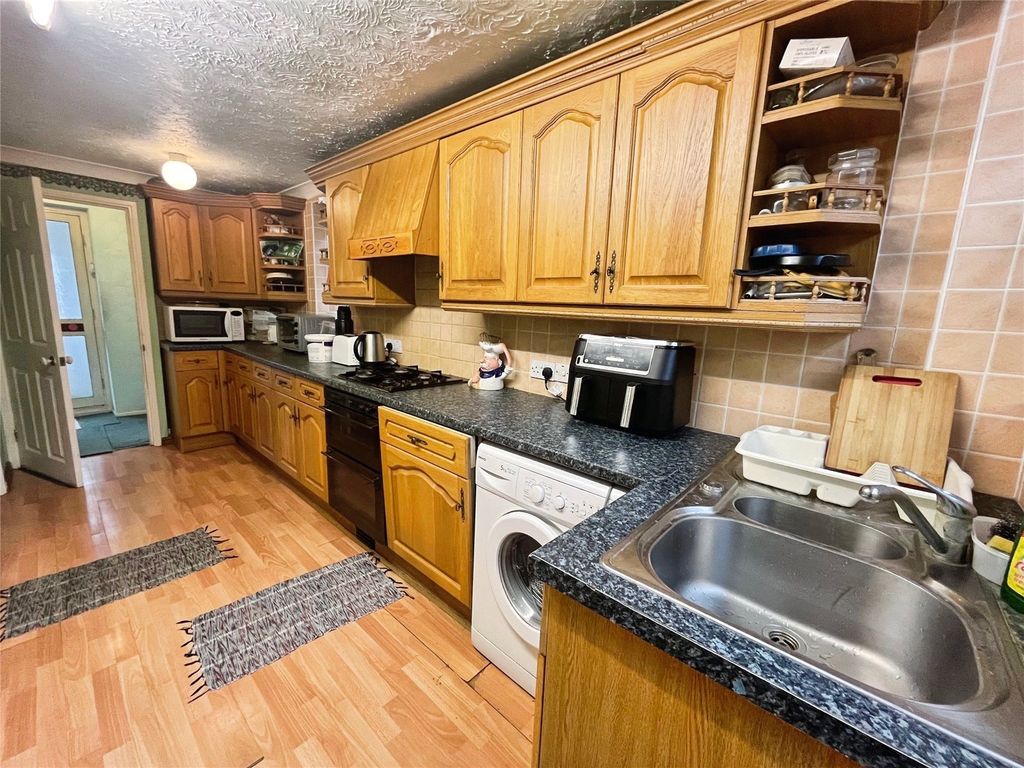 Property photo 3 of 16 Picture No. 08