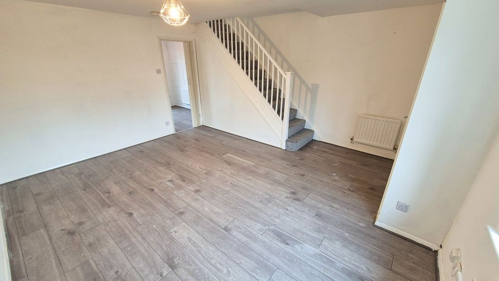 Property photo 2 of 20 Photo 2