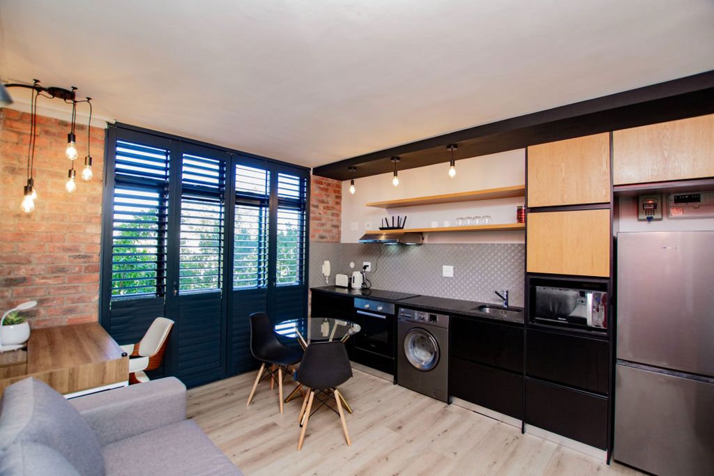 Property photo 1 of 24 St1696429