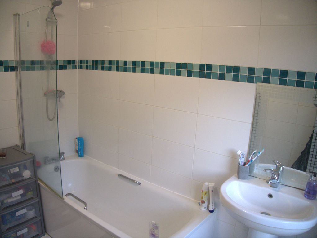 Property photo 3 of 4