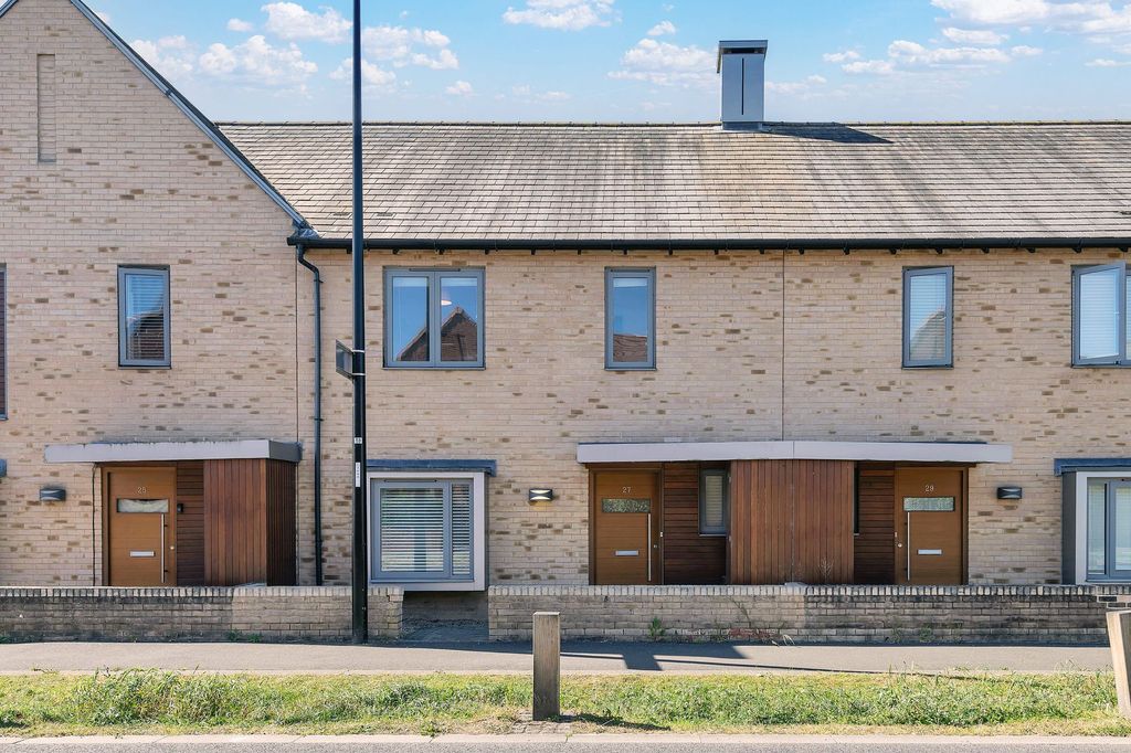 Property photo 1 of 26