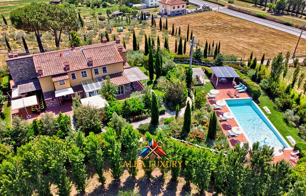 Property photo 1 of 49