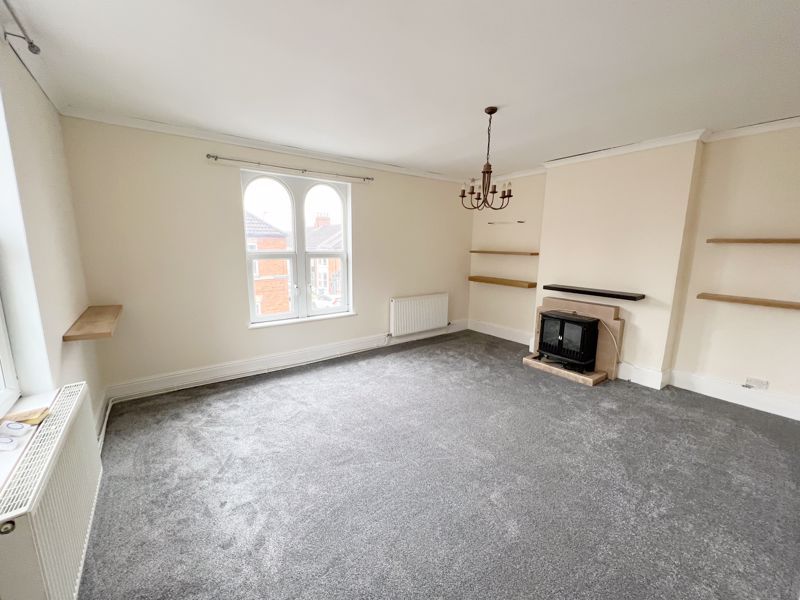 Property photo 2 of 7 Lounge