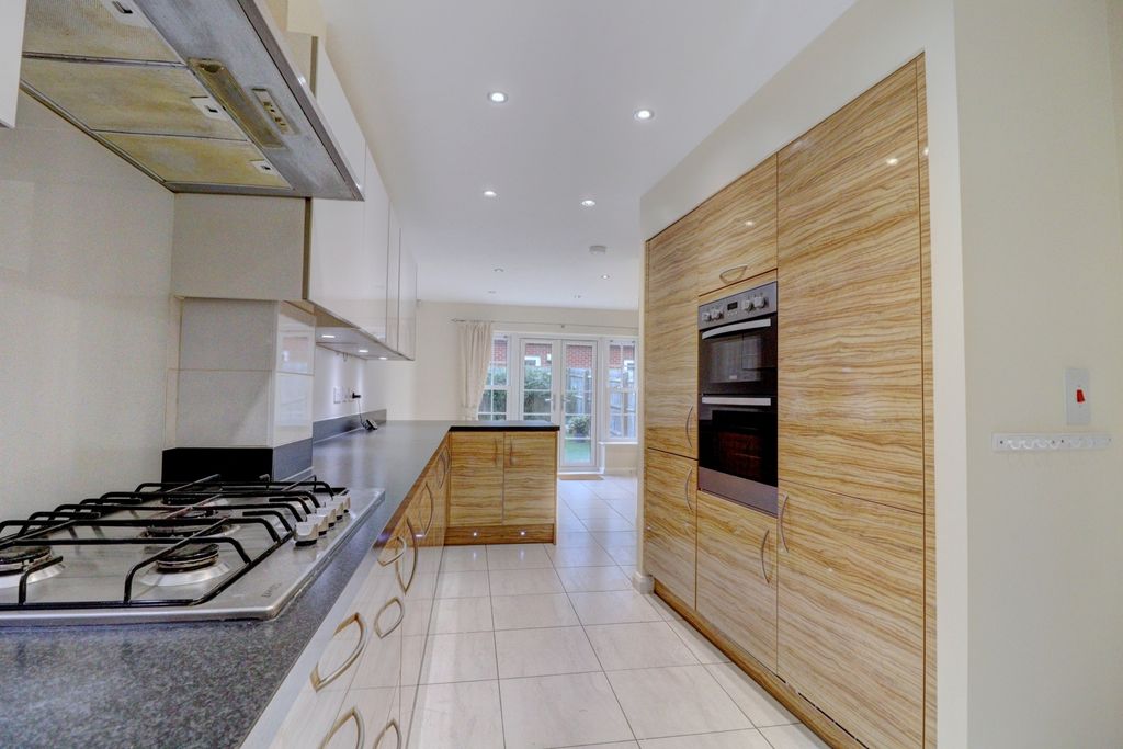 Property photo 3 of 20 Picture No. 74