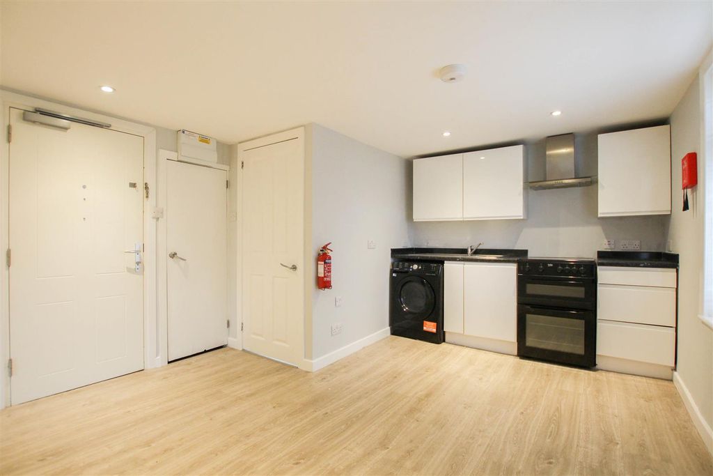 Property photo 1 of 7 Img_2645.Jpg