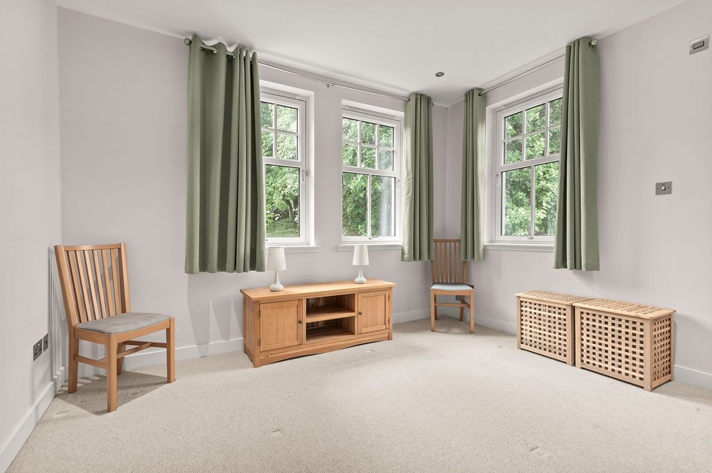 Additional image 14 of 3 bed flat for saleKenilworth Gate, Wellgate Drive, Bridge Of Allan FK9