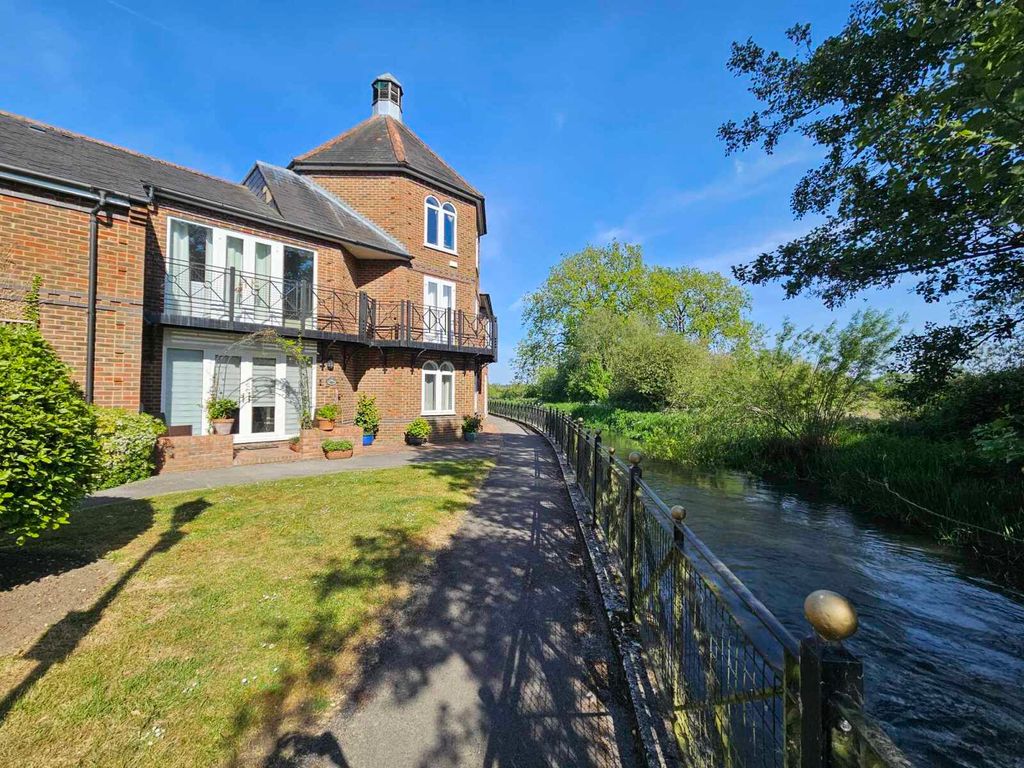 Property photo 1 of 43 Picture No. 62