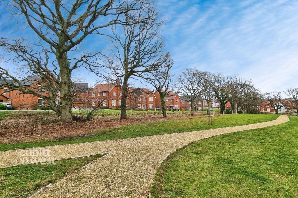 Property photo 3 of 18 629c5E1A-20260202...