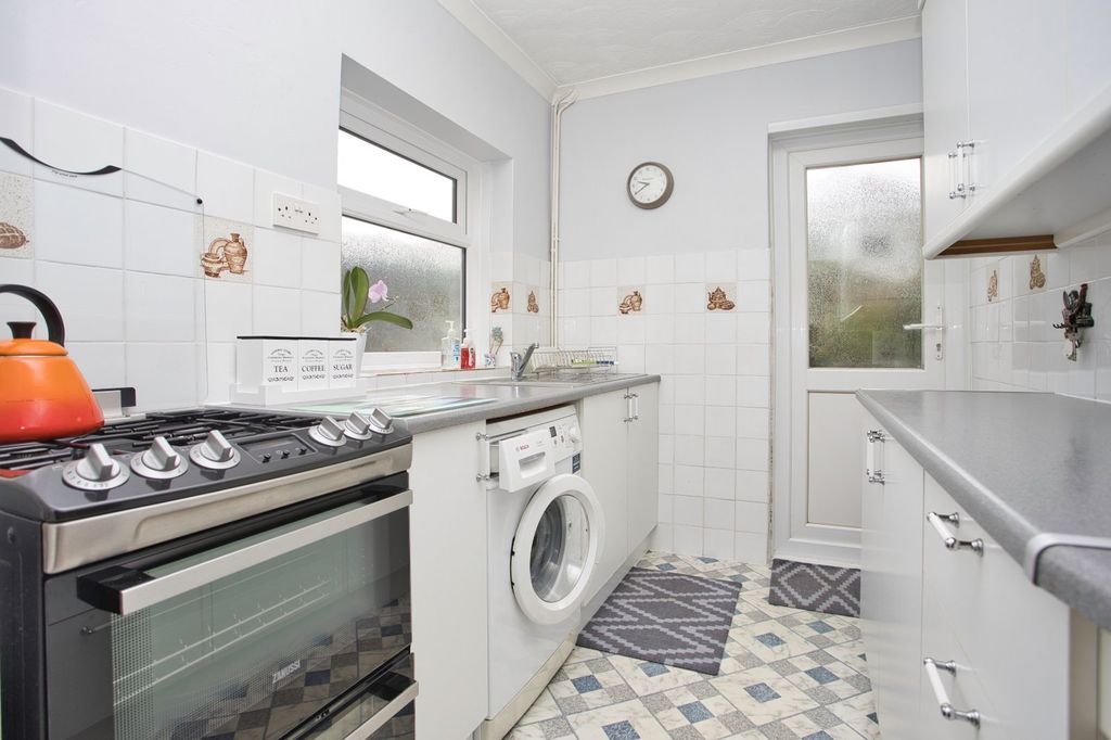 Property photo 3 of 13 Picture 3