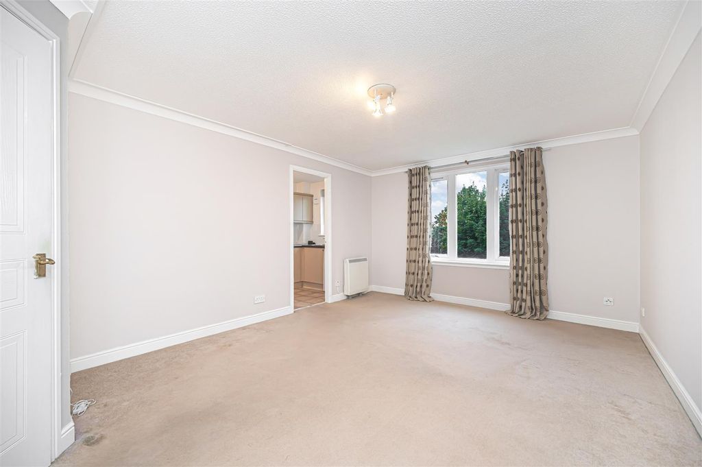 Property photo 3 of 18 Untitled (8 Of 1).Jpg