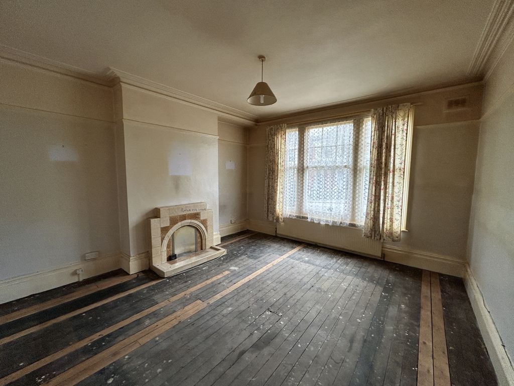 Property photo 3 of 17 Img_0597.Jpg