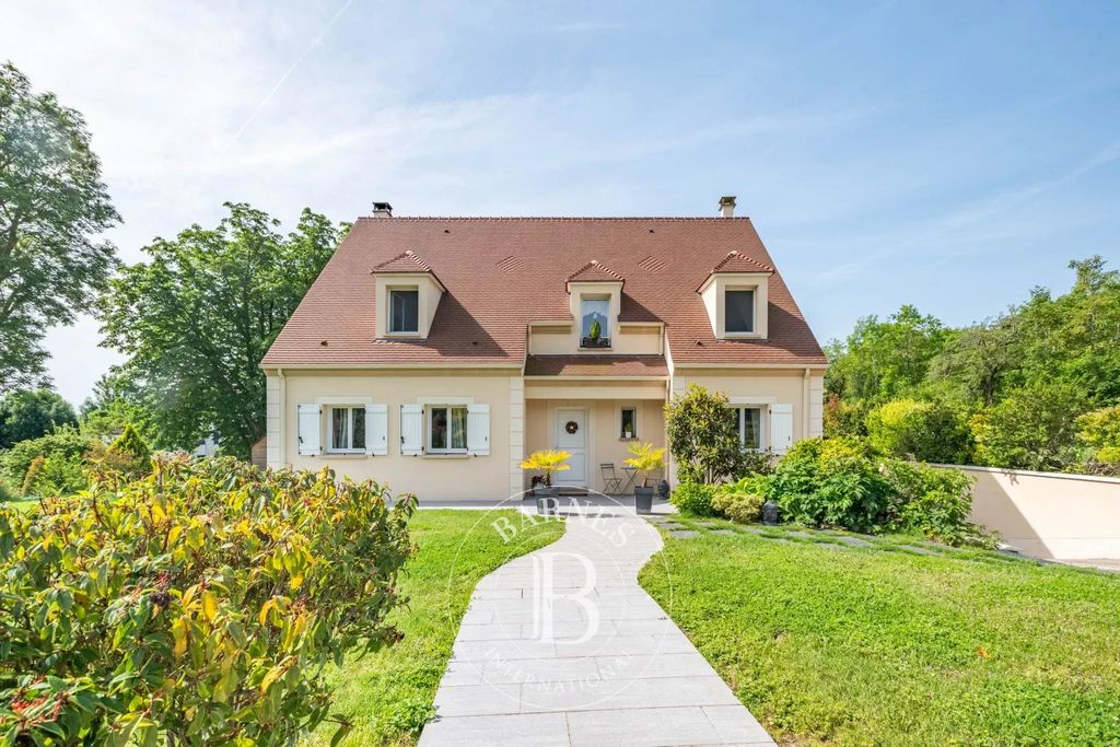 Property photo 1 of 30