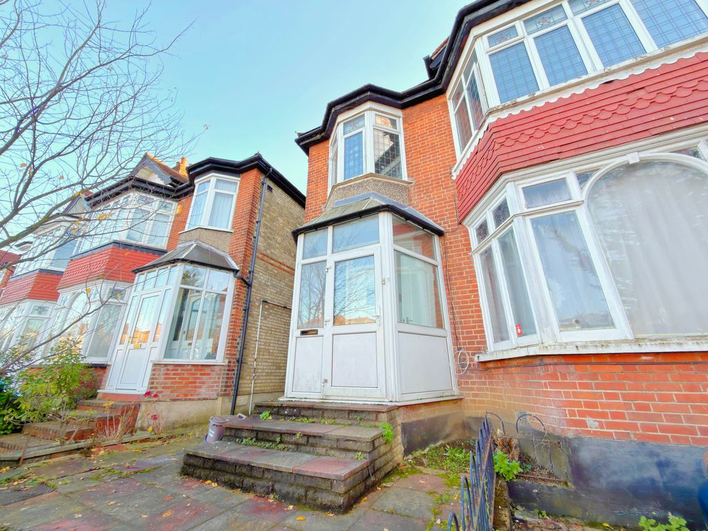 Property photo 1 of 14